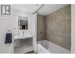 1170 Conyers Crescent, Mississauga, ON L5C1K1 Photo 40