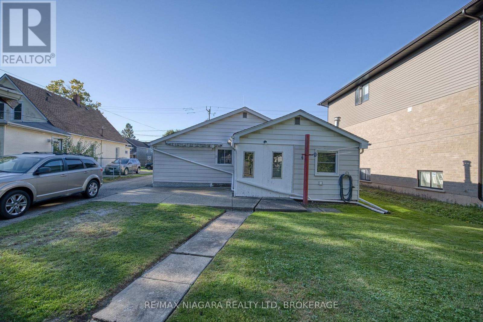 304 JARVIS STREET - Image 20