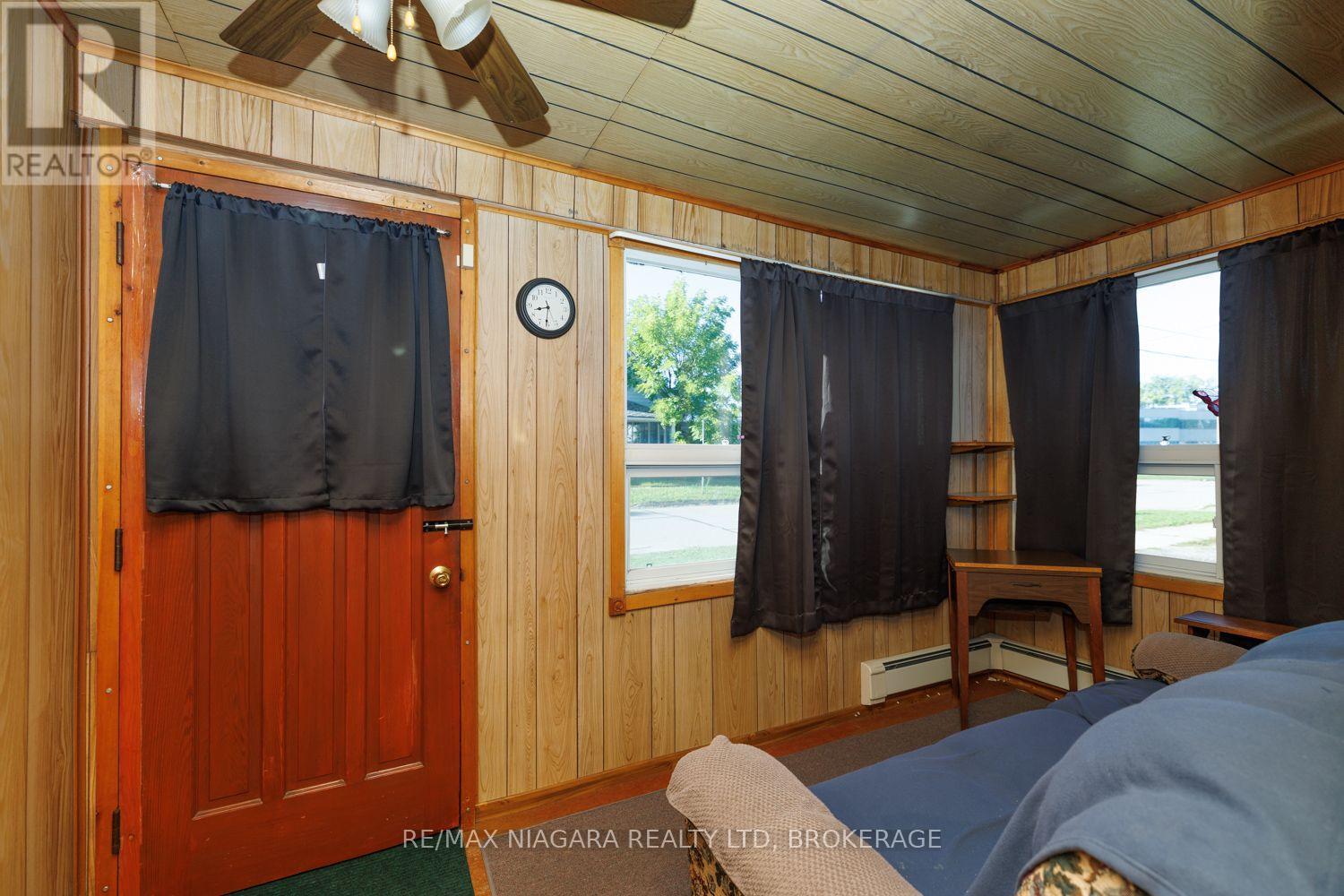 304 JARVIS STREET, Fort Erie (Central) — photo 3