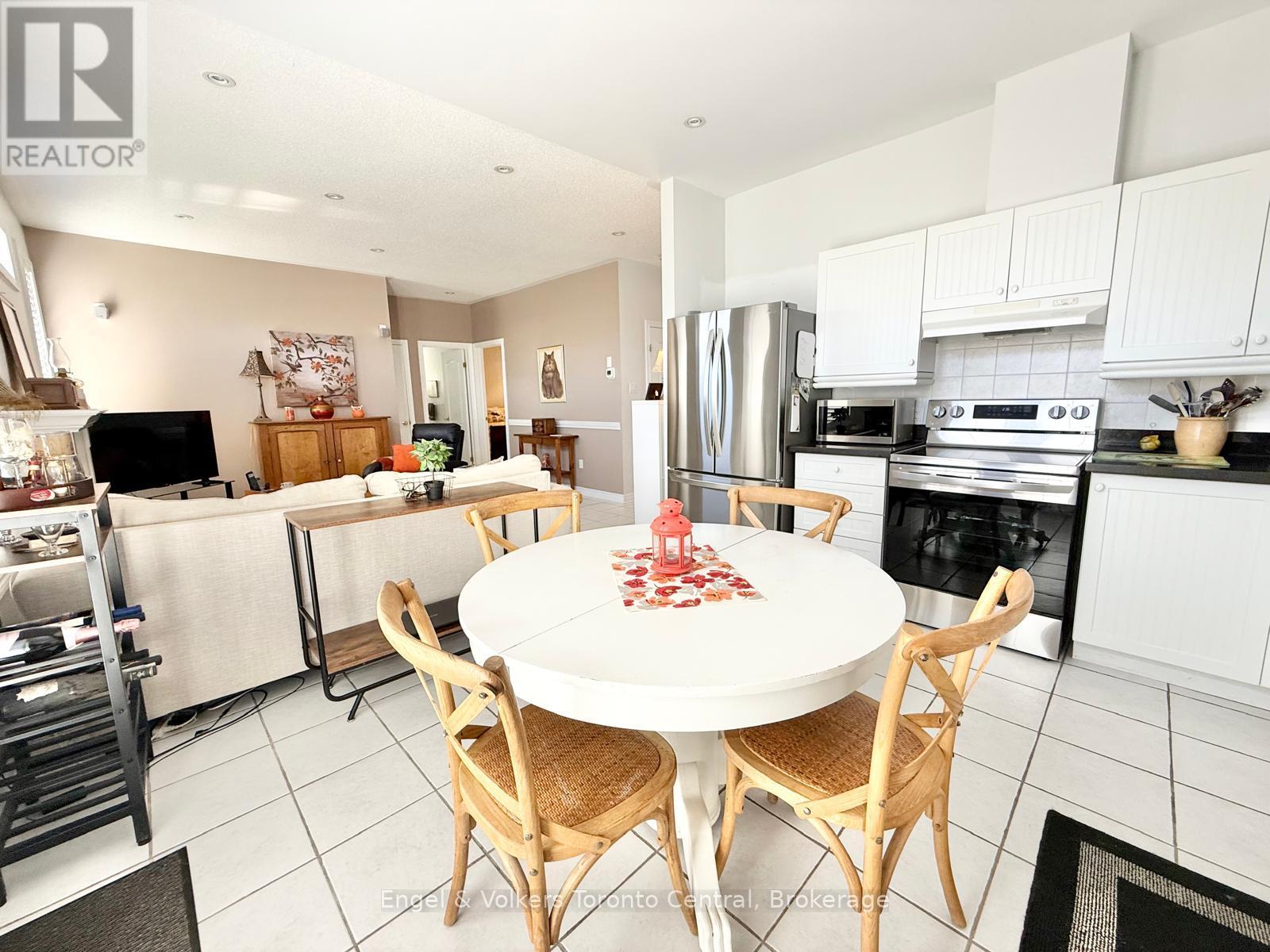 55 CLUBHOUSE Drive, Collingwood photo 13