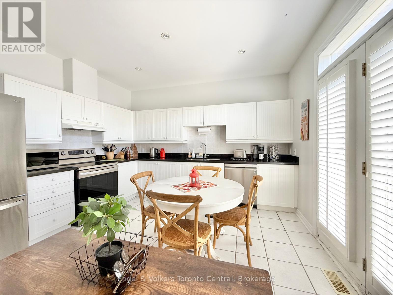 55 CLUBHOUSE Drive, Collingwood photo 15