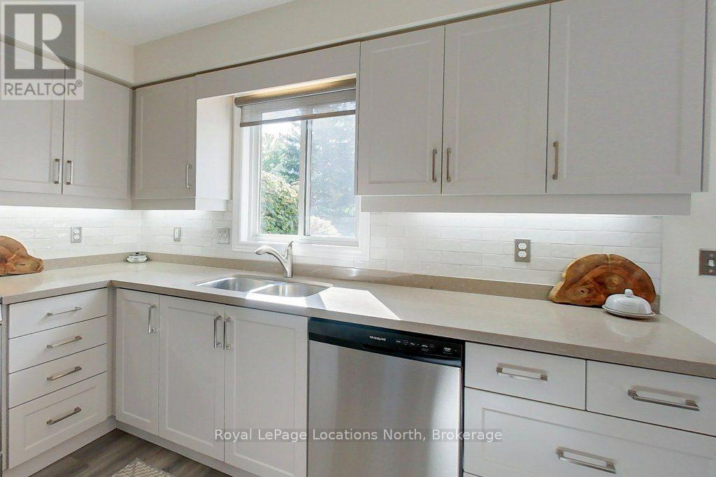 61 MARINA CRESCENT - Image 12