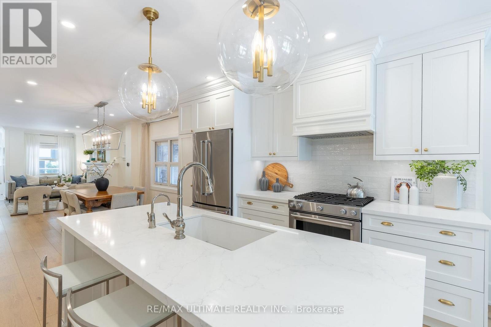 568 BALLIOL STREET - 22