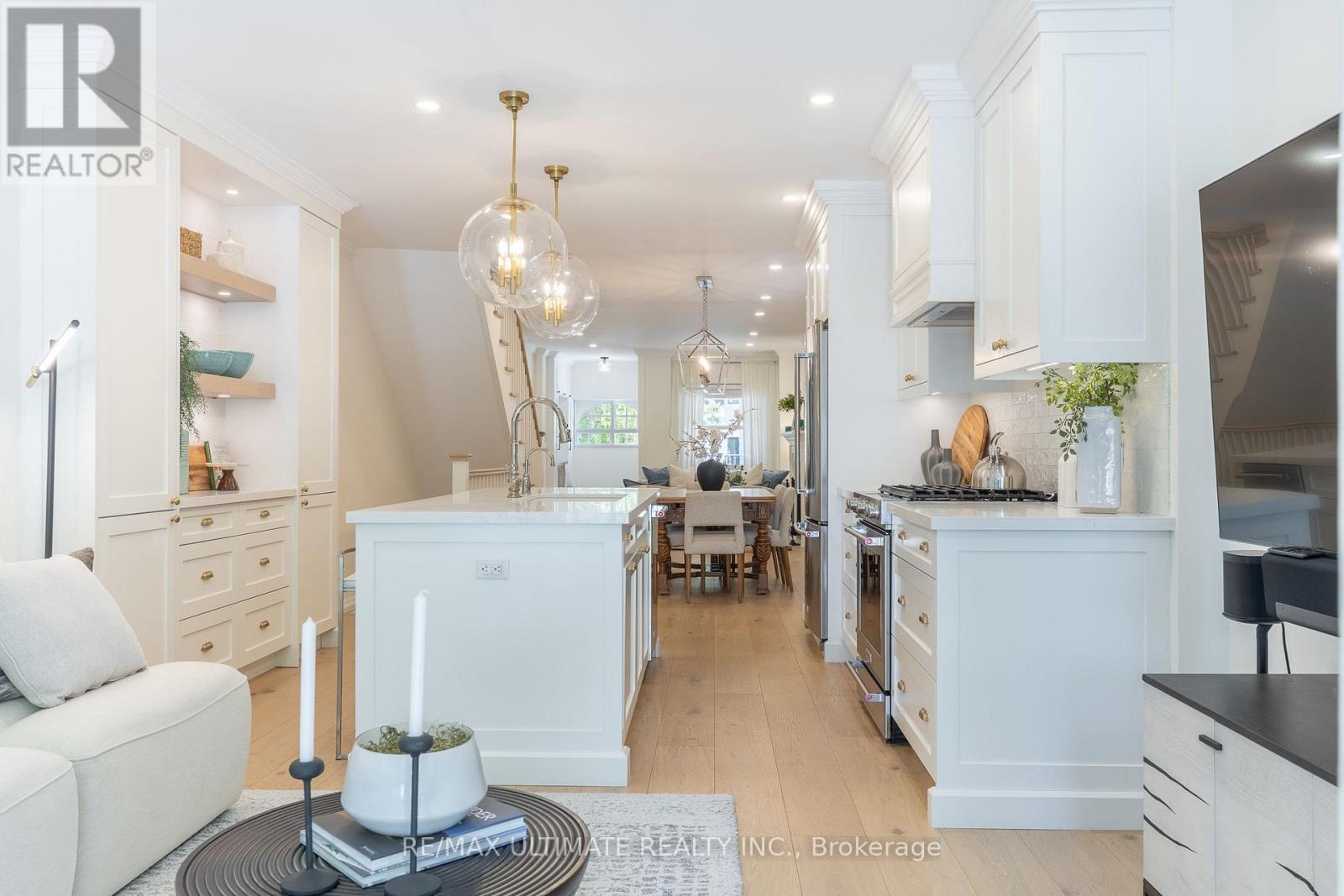 568 BALLIOL STREET - 23