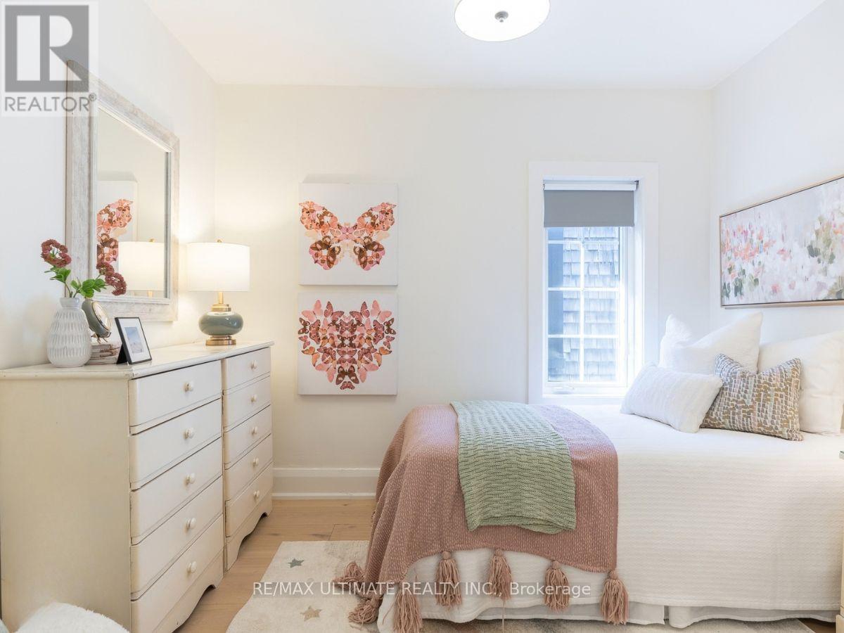 568 BALLIOL STREET - Image 33