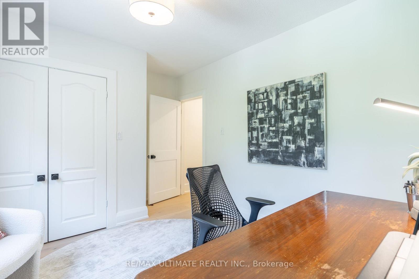 568 BALLIOL STREET - Image 37
