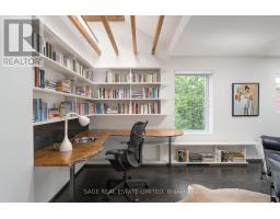 91 Maplewood Avenue, Toronto, ON M6C1J4 Photo 21
