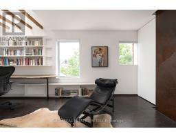 91 Maplewood Avenue, Toronto, ON M6C1J4 Photo 24