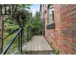 91 Maplewood Avenue, Toronto, ON M6C1J4 Photo 37