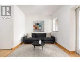 Bathroom - 91 Maplewood Avenue, Toronto, ON M6C1J4 Photo 6