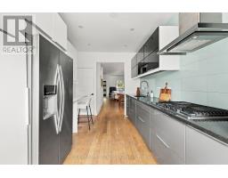 87 Olive Avenue, Toronto, ON M6G1V2 Photo 12
