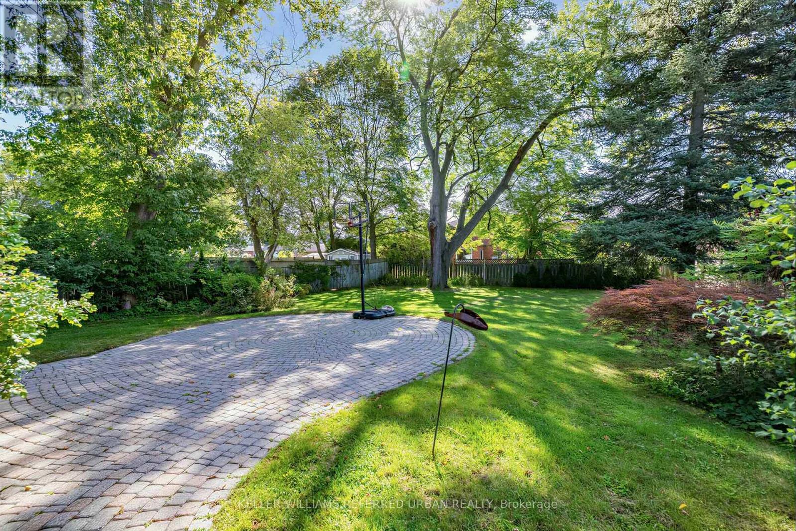 411 CUMMER AVENUE - Image 27