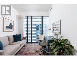 1702 - 185 Roehampton Avenue, Toronto, ON M4P0C6 Photo 22