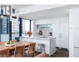 Primary Bedroom - 1702 - 185 Roehampton Avenue, Toronto, ON M4P0C6 Photo 8