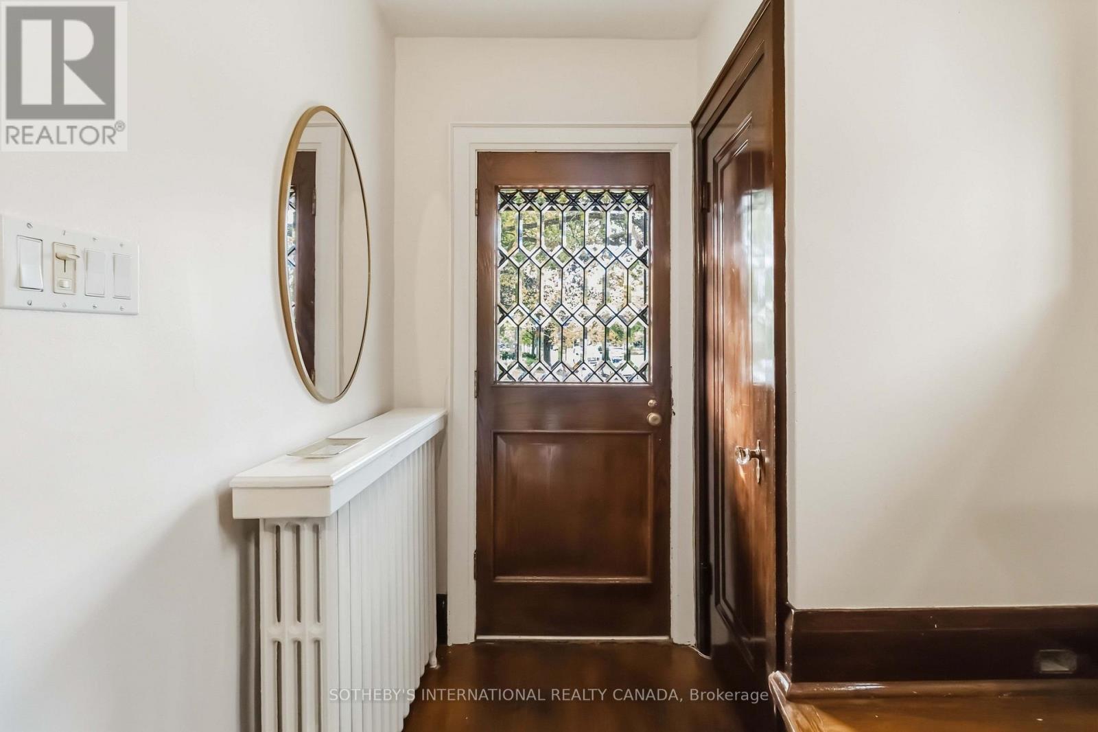 25 CORTLAND AVENUE - 3