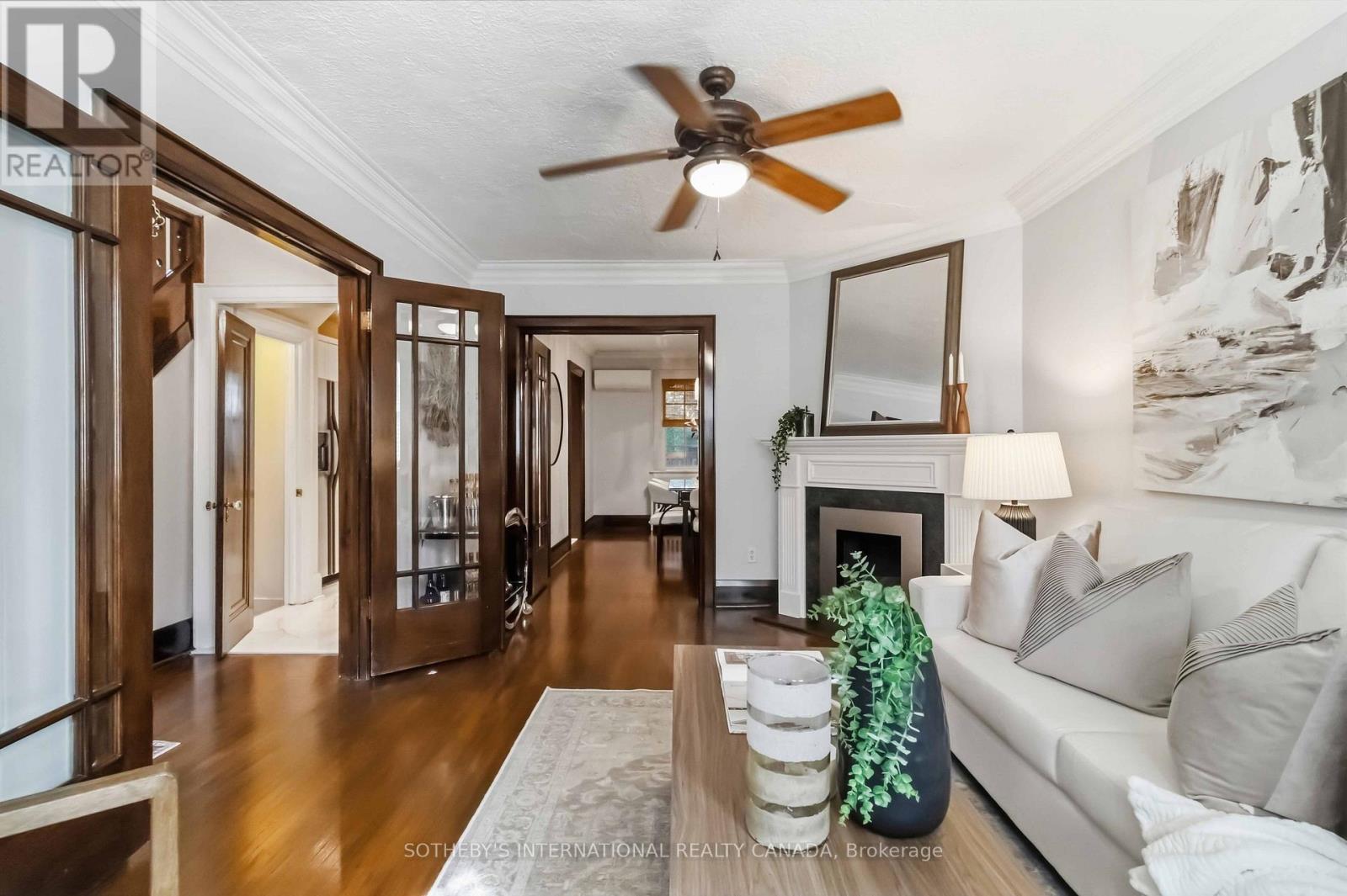 25 CORTLAND AVENUE - 4