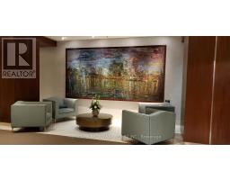 905 - 300 Bloor Street E, Toronto, ON M4W3Y2 Photo 17