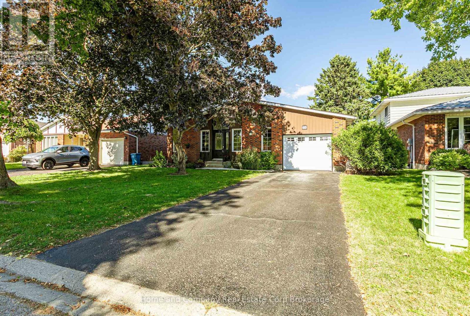 68 Demille Street, Stratford, Ontario, N4Z1C6, Stratford, Ontario — photo 3 of 5