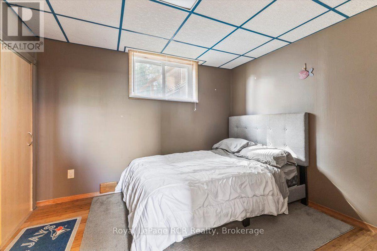 513 6TH STREET - 16