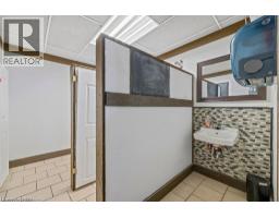 70 Colborne Street, Brantford, ON N3T2G5 Photo 17