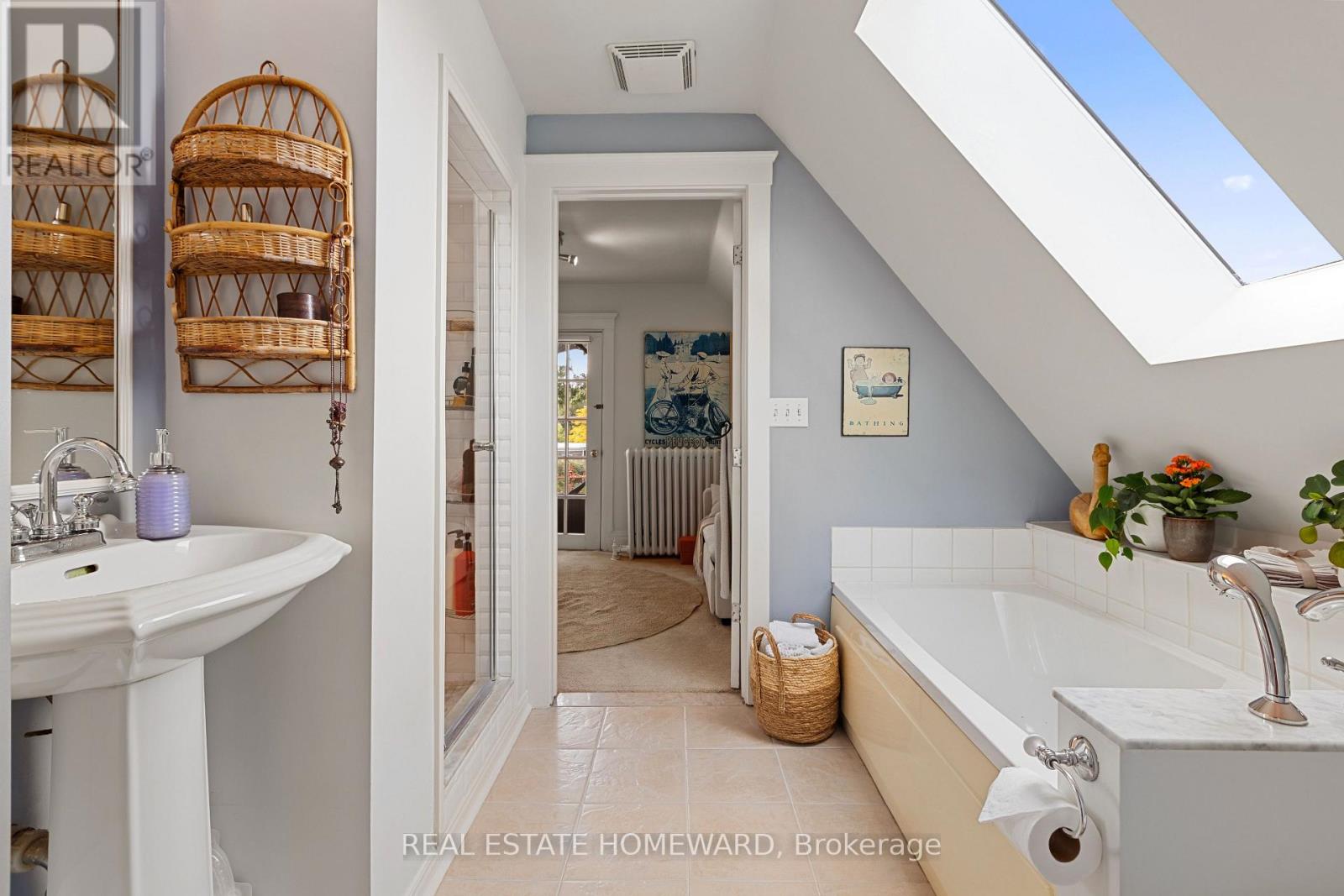 174 Heward Avenue, Toronto, ON photo 26
