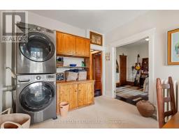 174 Heward Avenue, Toronto, ON M4M2T7 Photo 16