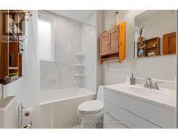 174 Heward Avenue, Toronto, ON M4M2T7 Photo 21