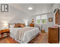 174 Heward Avenue, Toronto, ON M4M2T7 Photo 23