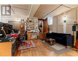 174 Heward Avenue, Toronto, ON M4M2T7 Photo 33