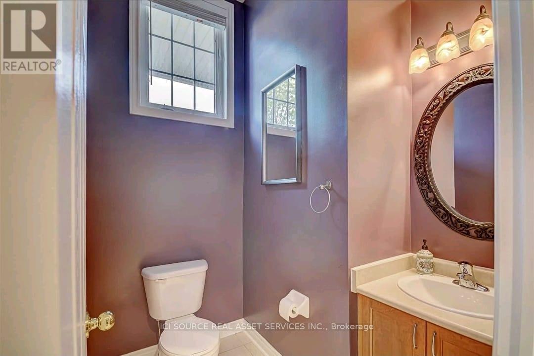 108 Aylesworth Avenue, Clarington, ON photo 10