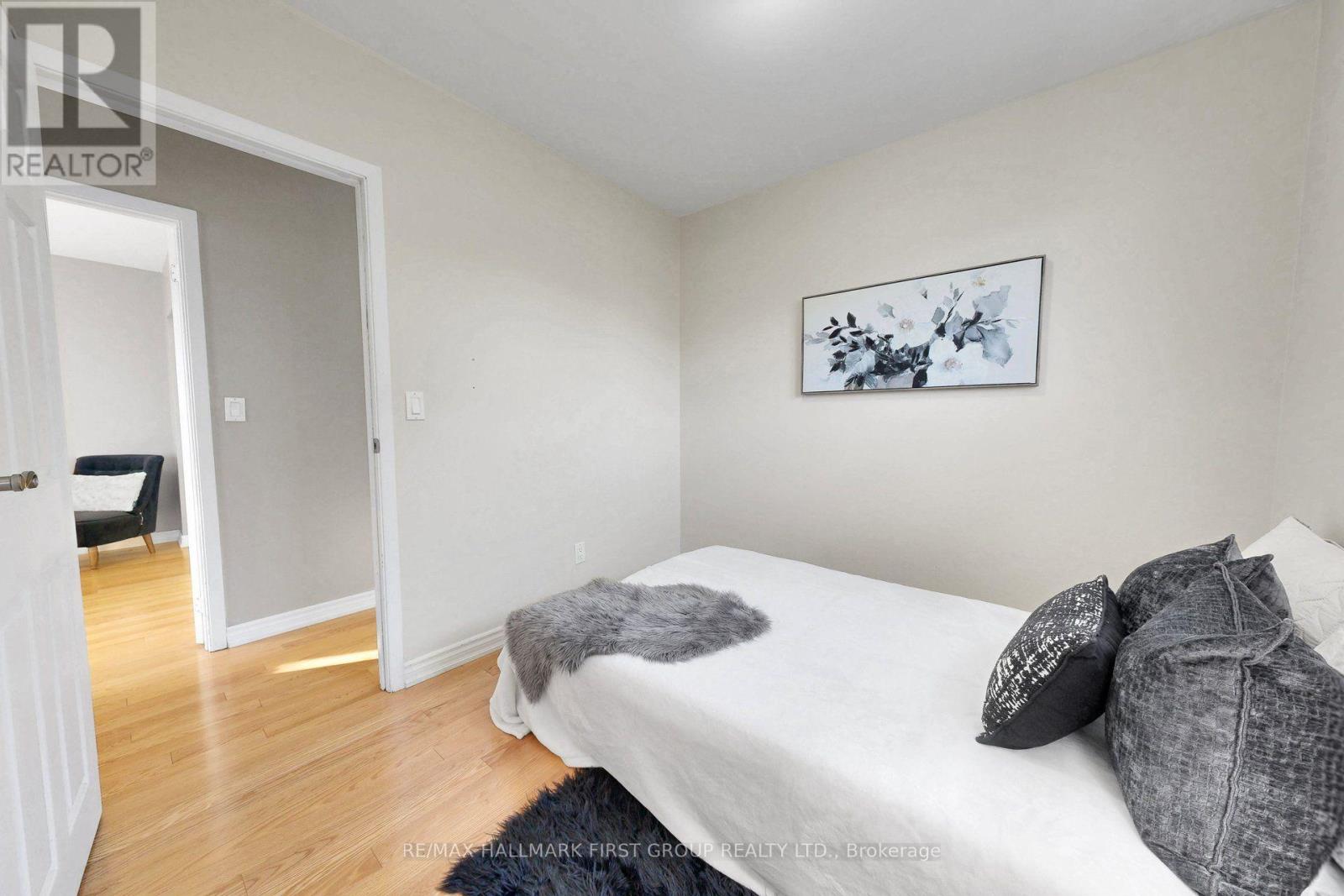 789 HILLCREST ROAD - 26