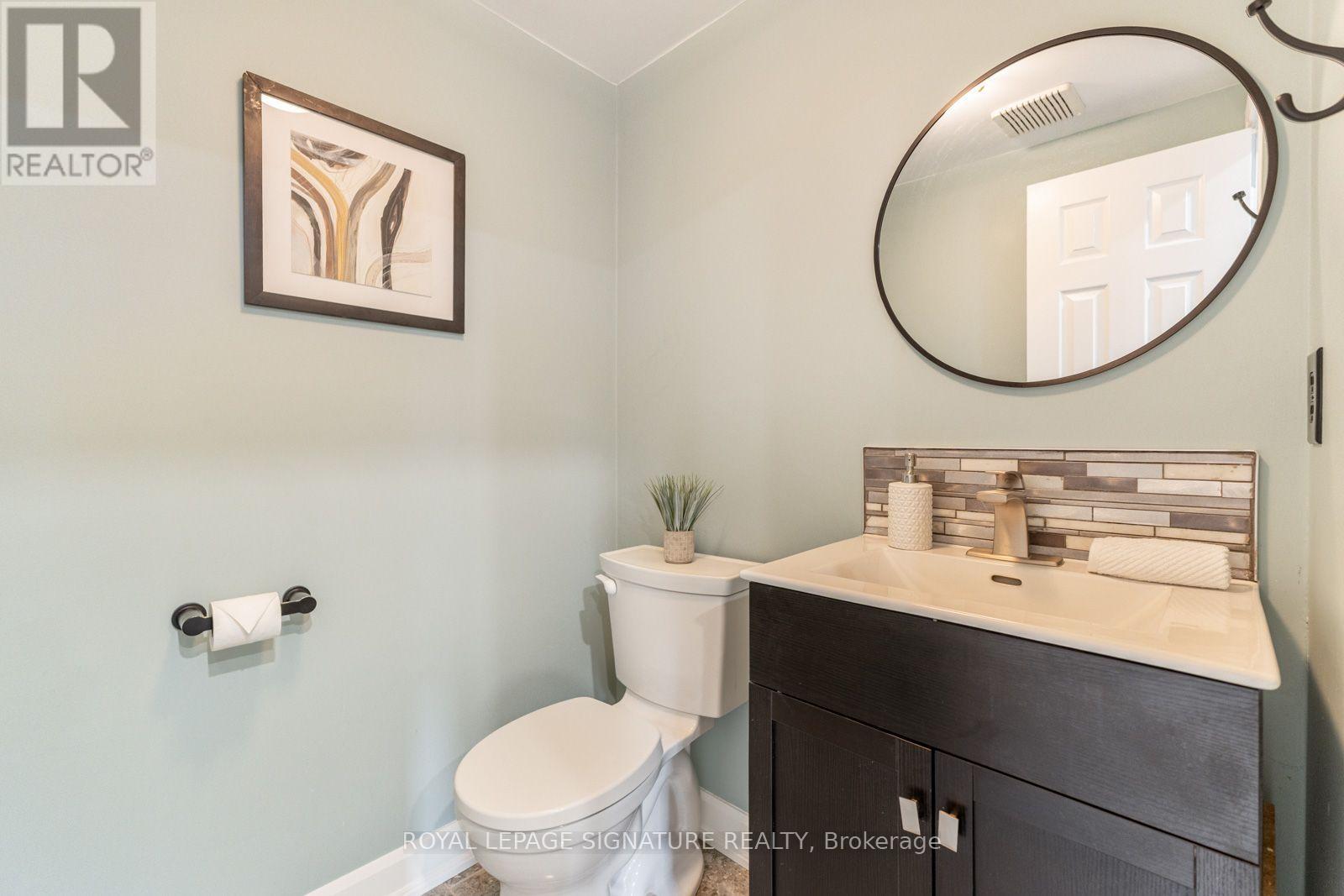2053 BLUE RIDGE CRESCENT - Image 24