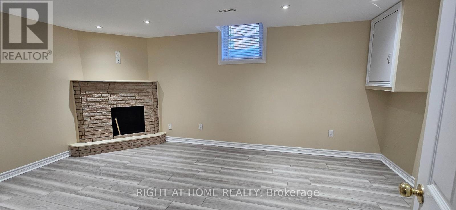 1365 Mary Street, Oshawa, ON photo 21