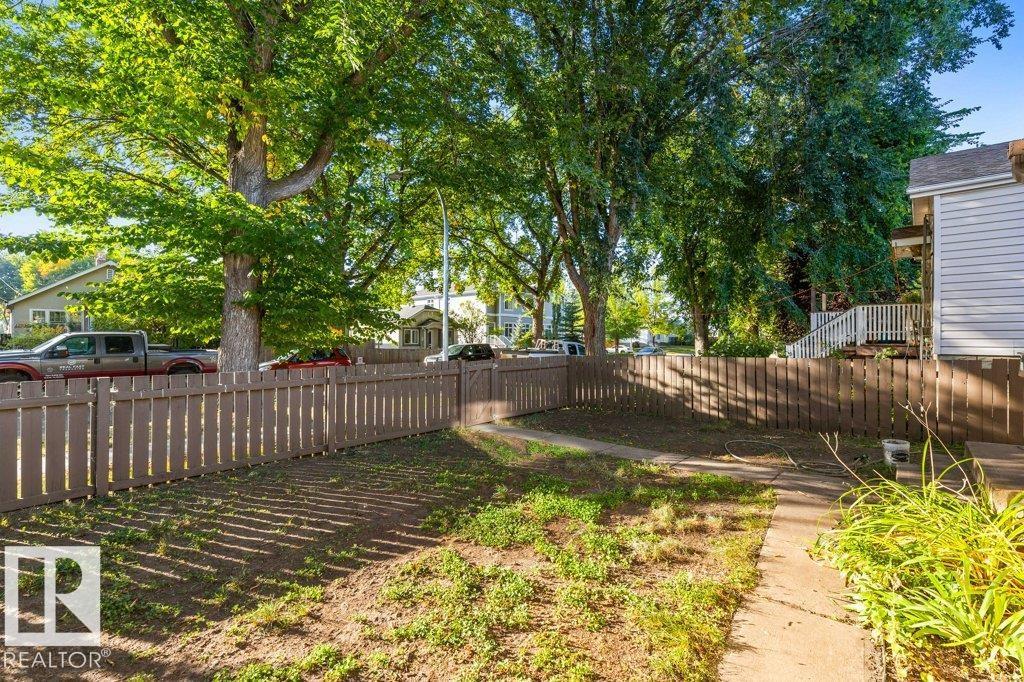 12029 62 ST NW - Image 21