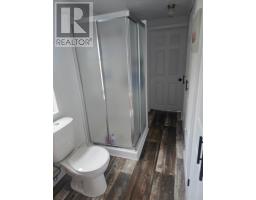 3 Banting Street thumbnail 13
