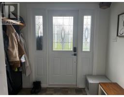 3 Banting Street thumbnail 3