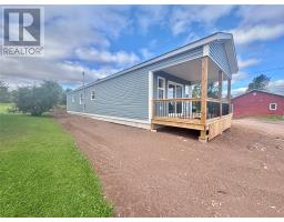 81A Commonwealth Drive thumbnail 5