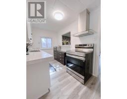 699 Innisfil Beach Road, Innisfil, ON L9S4E4 Photo 11