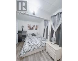 699 Innisfil Beach Road, Innisfil, ON L9S4E4 Photo 6