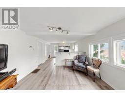 9 Maple Grove Street, Whitchurch Stouffville, ON L4A2X6 Photo 8