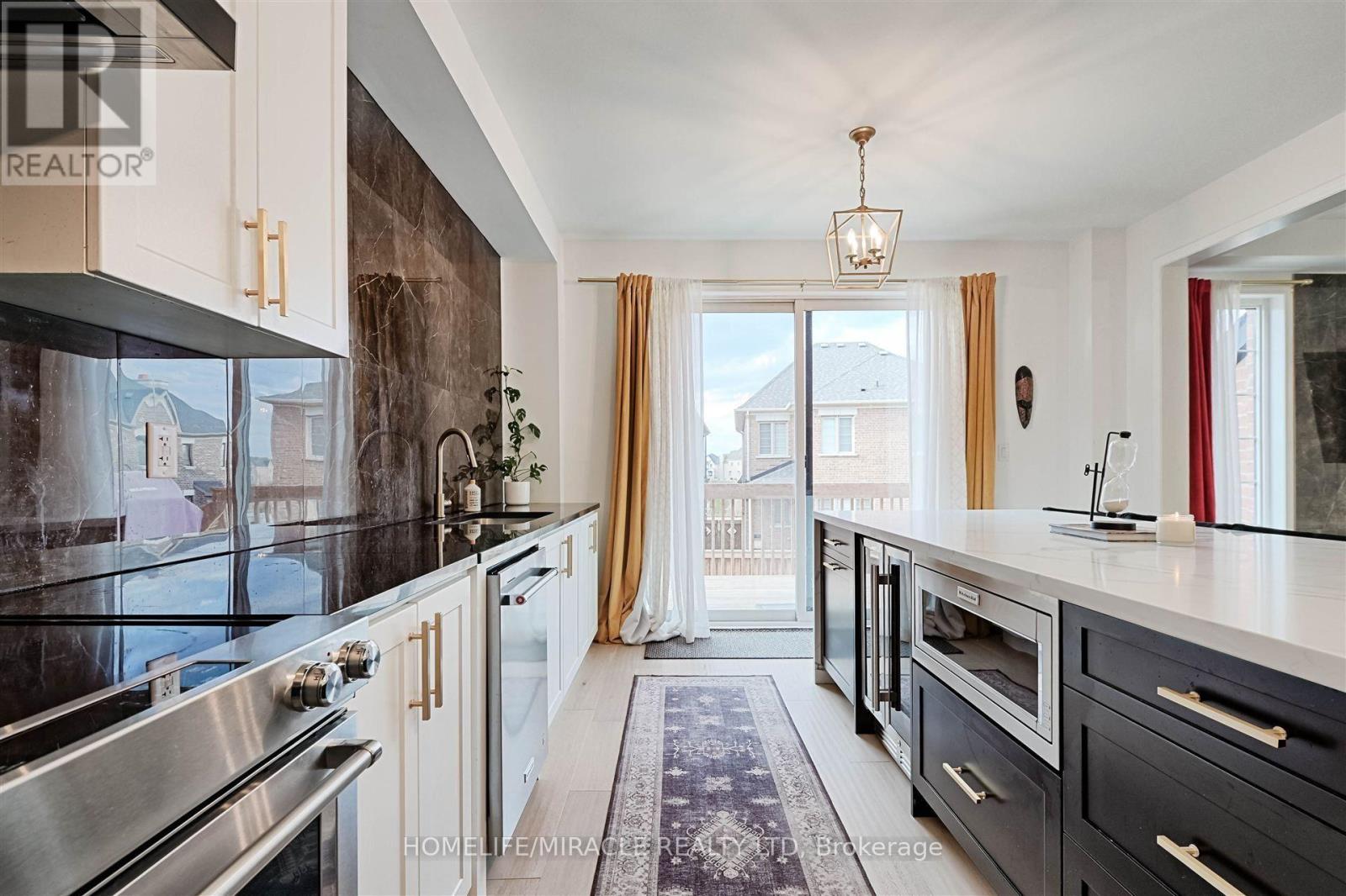50 CHORUS CRESCENT, Vaughan (Kleinburg) — photo 12