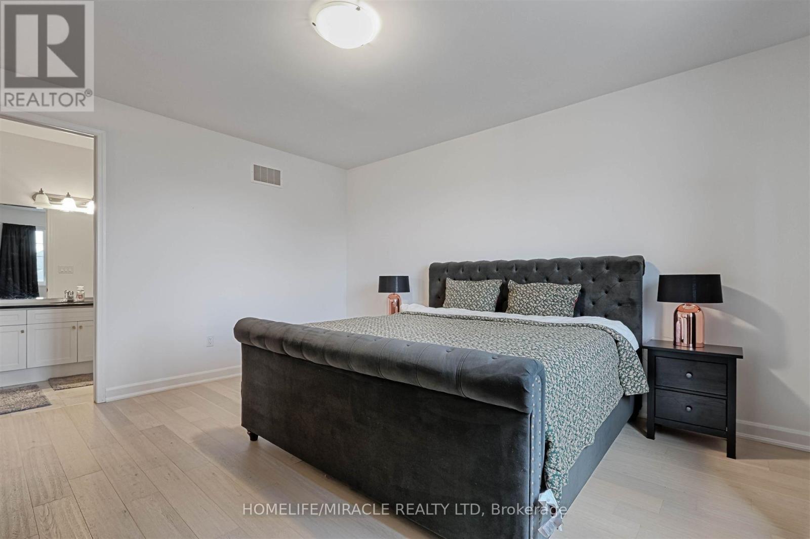 50 CHORUS CRESCENT - Image 18