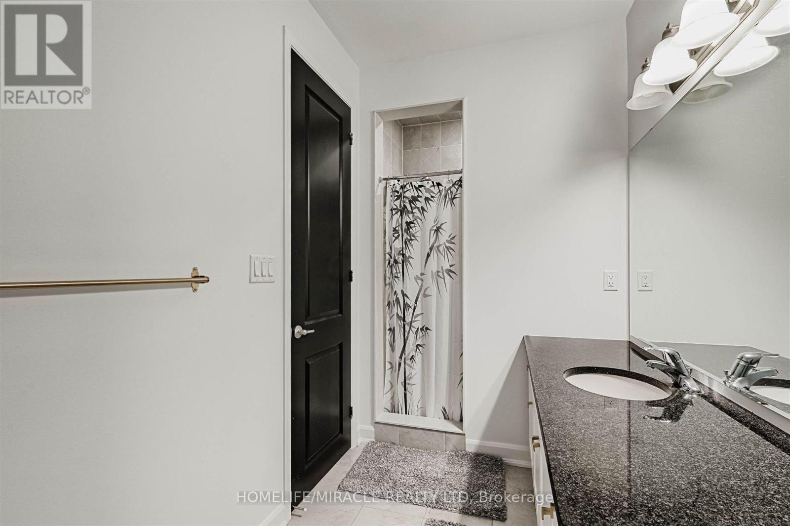 50 CHORUS CRESCENT - Image 25