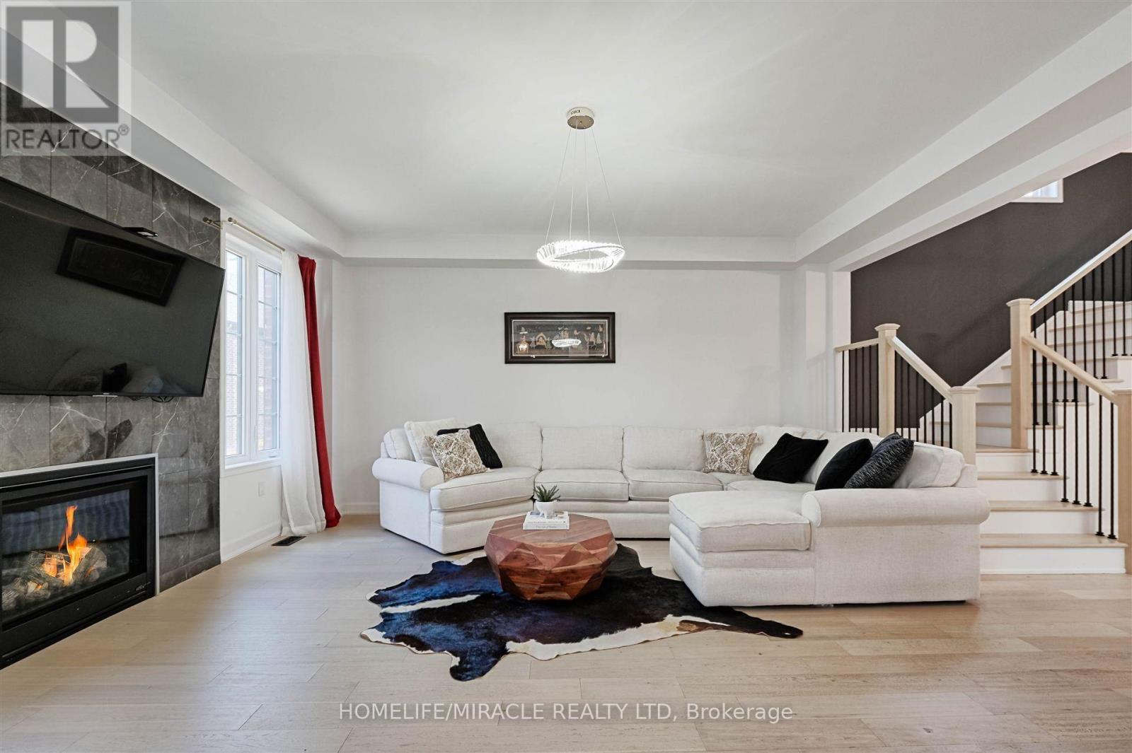 50 CHORUS CRESCENT, Vaughan (Kleinburg) — photo 5