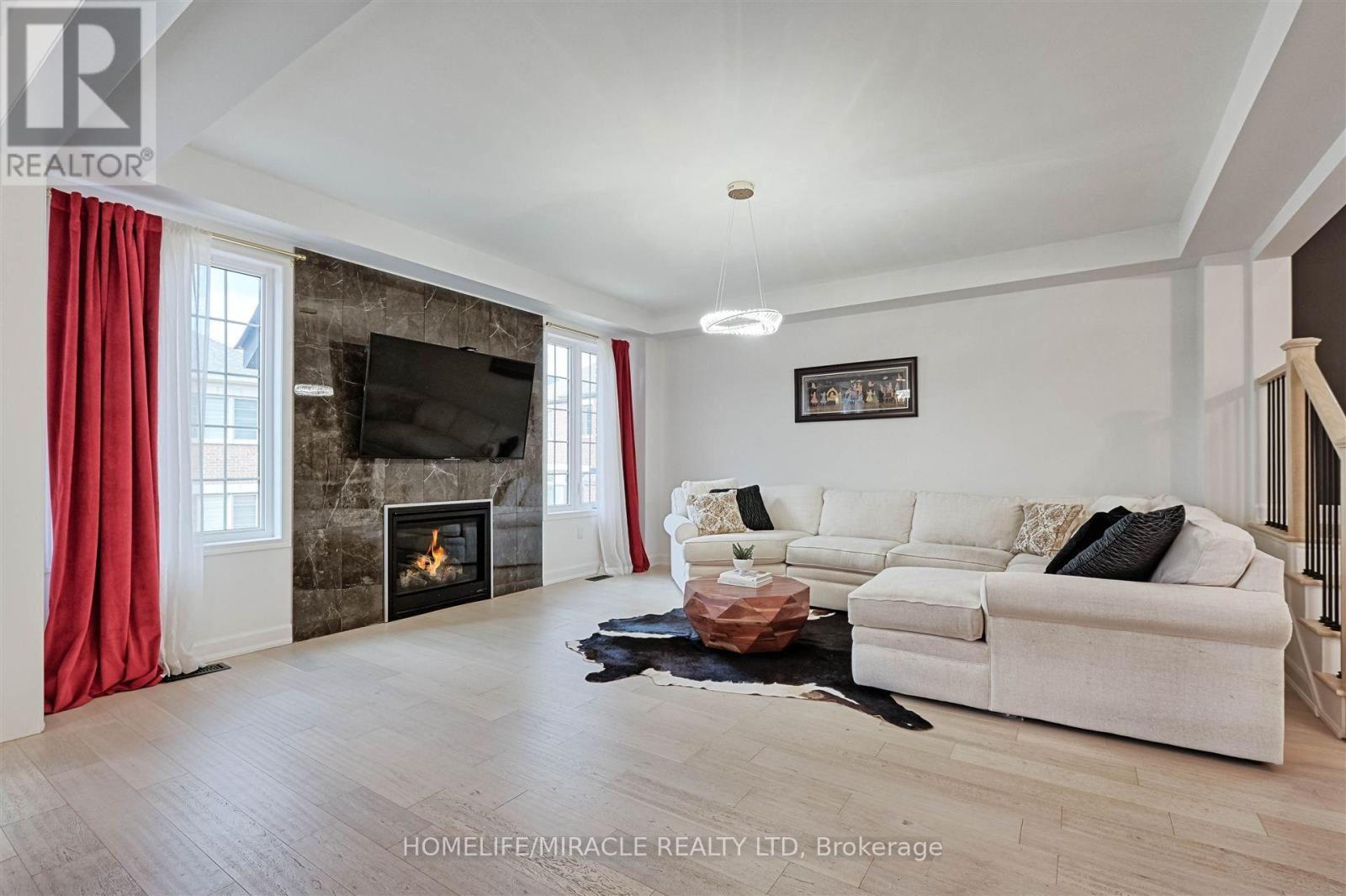 50 CHORUS CRESCENT, Vaughan (Kleinburg) — photo 6