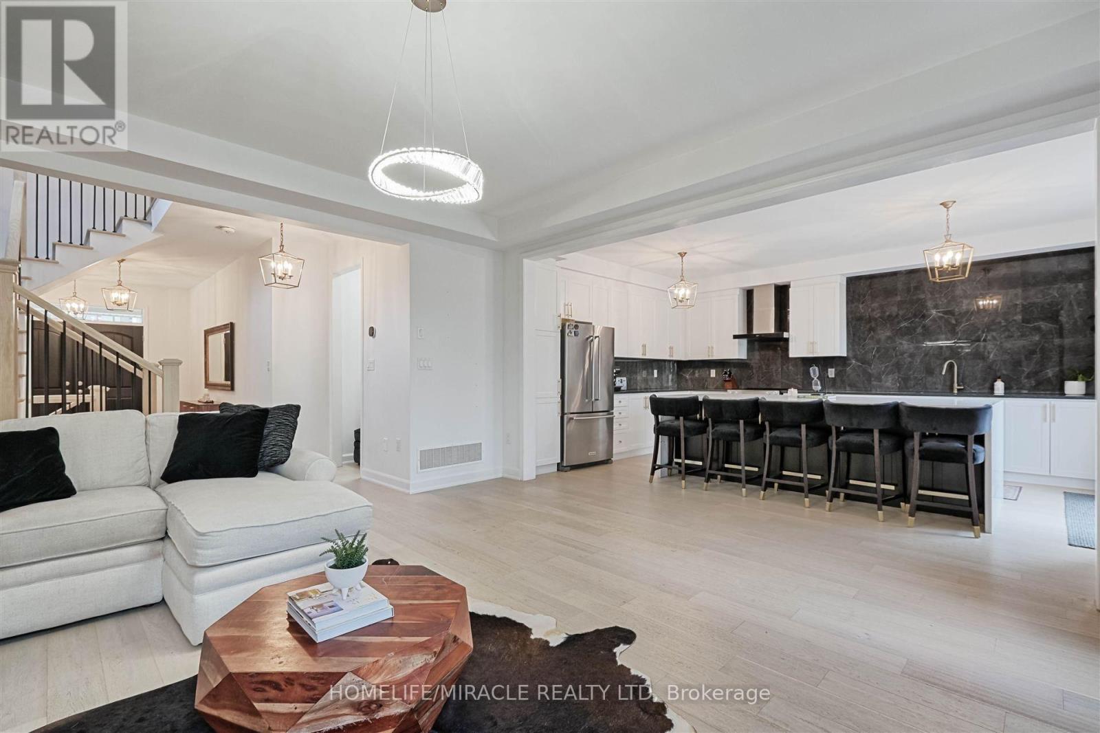 50 CHORUS CRESCENT, Vaughan (Kleinburg) — photo 8