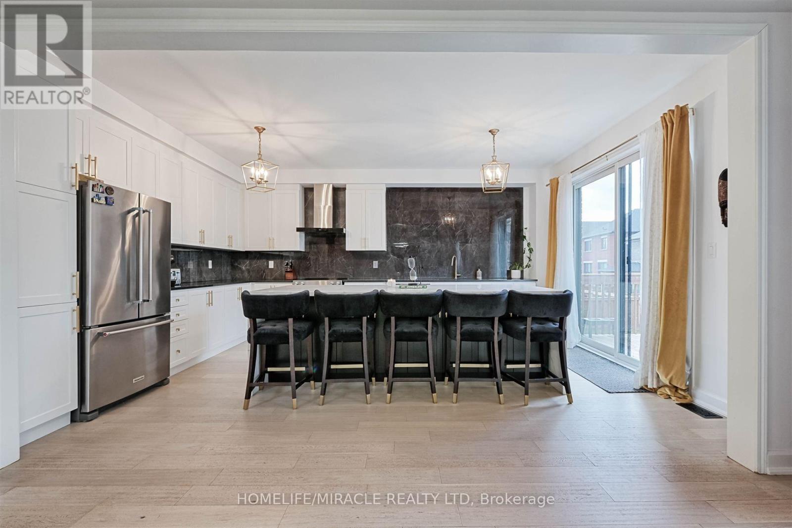 50 CHORUS CRESCENT, Vaughan (Kleinburg) — photo 9