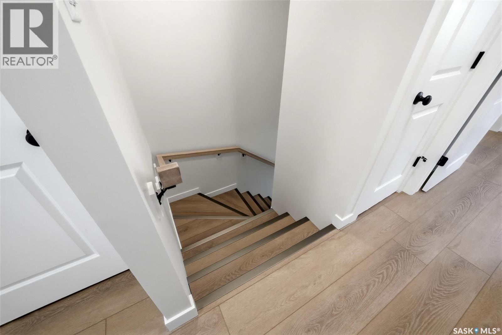 1324 Empress STREET - Image 38