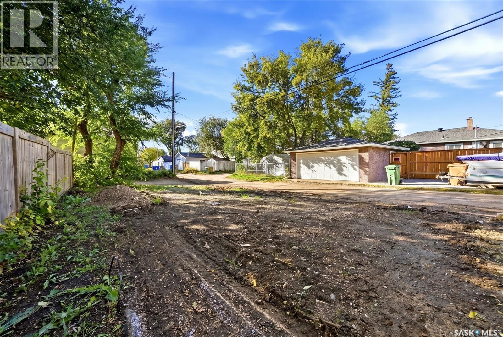 1324 Empress STREET - Image 61