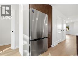 3pc Ensuite bath - 1324 Empress Street, Regina, SK S4T5E5 Photo 13